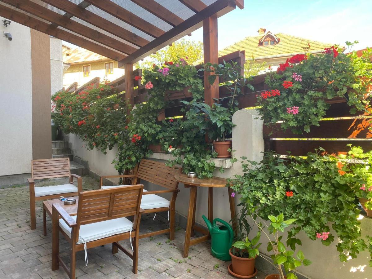Buzoianu Residence By Holztreppe บราชอฟ ภายนอก รูปภาพ