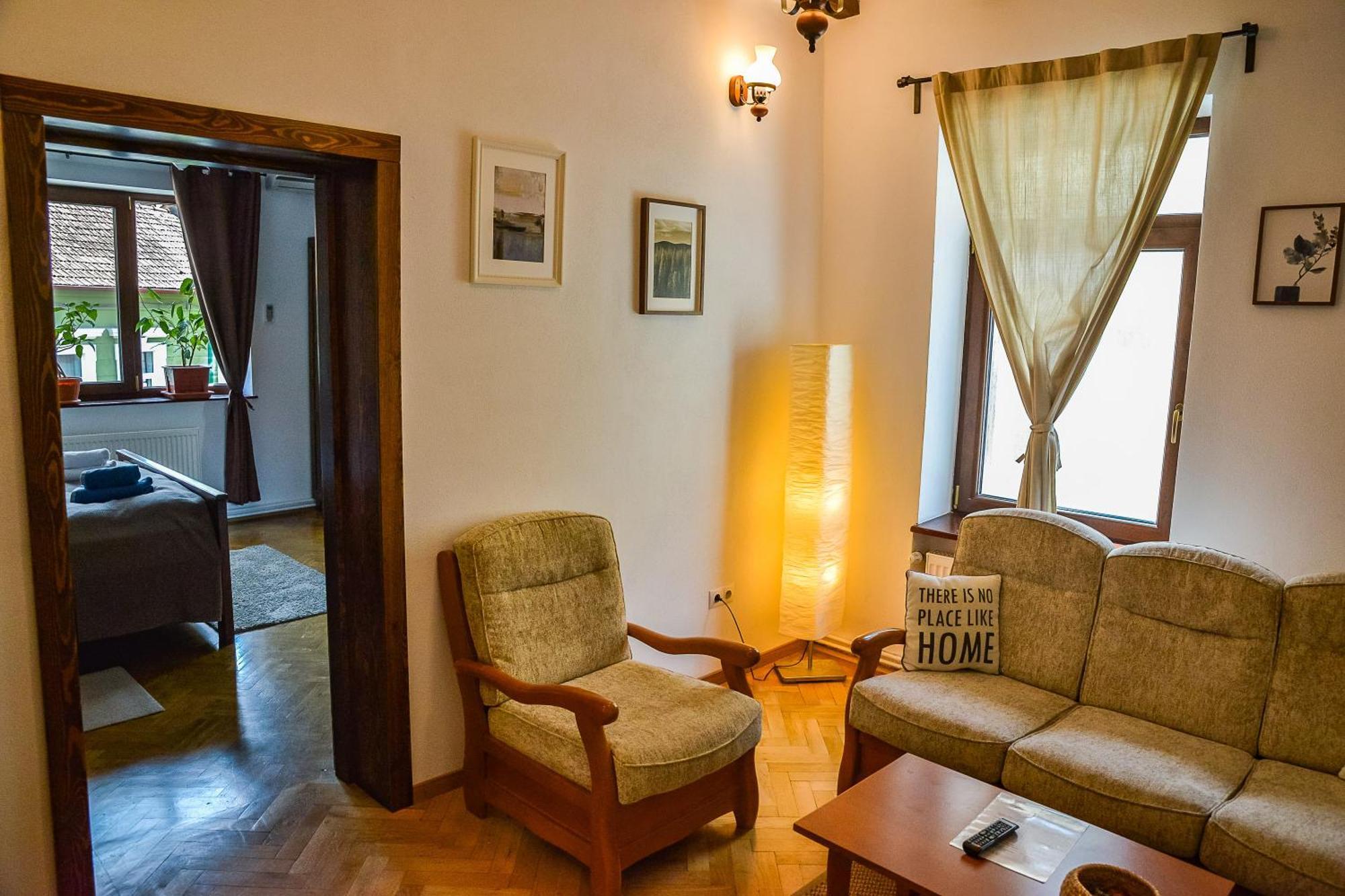 Buzoianu Residence By Holztreppe บราชอฟ ภายนอก รูปภาพ